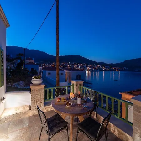 Muse Clio * Chalki Town