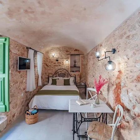 Muse Clio Holiday home Chalki Town