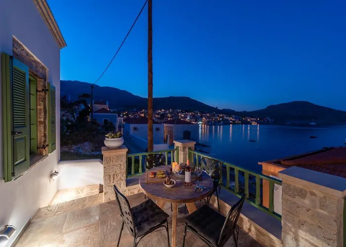 Muse Clio * Chalki Town